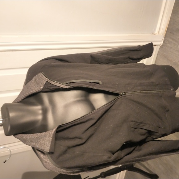 Lululemon Men's large track jacket - Picture 1 of 5